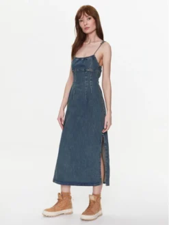 BDG Urban Outfitters Vestito Di Jeans BDG REYNE DENIM MIDI 76476555 Blu Scuro Slim Fit