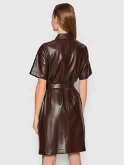 Boss Vestito In Similpelle Dalidi 50457271 Marrone Regular Fit -Offerta economica Guess || Calvin Klein Jeans || Vero Moda boss vestito in similpelle dalidi 50457271 marrone regular fit 2