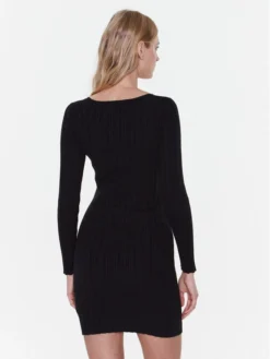 Calvin Klein Jeans Vestito Di Maglia J20J220550 Nero Slim Fit -Offerta economica Guess || Calvin Klein Jeans || Vero Moda calvin klein jeans vestito di maglia j20j220550 nero slim fit 2