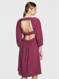 Vestito Da Giorno D8422 Bordeaux Regular Fit -Offerta economica Guess || Calvin Klein Jeans || Vero Moda closet london vestito da giorno d8422 bordeaux regular fit 2