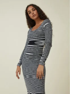 COTTON ON Vestito Di Maglia 2054838 Nero Slim Fit -Offerta economica Guess || Calvin Klein Jeans || Vero Moda cotton on vestito di maglia 2054838 nero slim fit 2