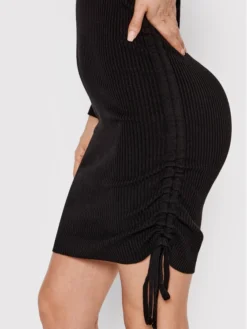 Vestito Di Maglia Isabella 14883 Nero Slim Fit -Offerta economica Guess || Calvin Klein Jeans || Vero Moda deezee vestito di maglia isabella 14883 nero slim fit 3