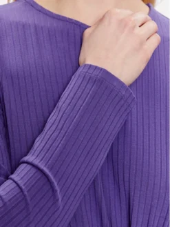 EDITED Vestito Da Giorno Trine EDT6773001 Viola Regular Fit -Offerta economica Guess || Calvin Klein Jeans || Vero Moda edited vestito da giorno trine edt6773001 viola regular fit 3