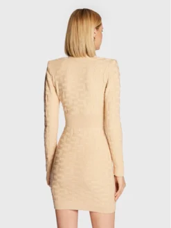 Elisabetta Franchi Vestito Di Maglia AM-73S-27E2-V420 Beige Slim Fit -Offerta economica Guess || Calvin Klein Jeans || Vero Moda elisabetta franchi vestito di maglia am 73s 27e2 v420 beige slim fit 2