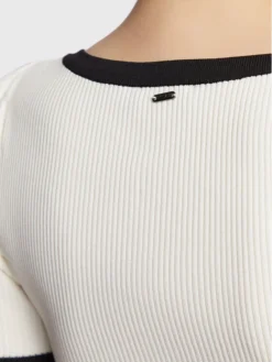FRACOMINA Vestito Di Maglia FS23SD5005K41701 Bianco Slim Fit -Offerta economica Guess || Calvin Klein Jeans || Vero Moda fracomina vestito di maglia fs23sd5005k41701 bianco slim fit 4
