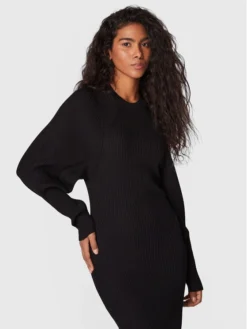 Gina Tricot Vestito Di Maglia Klara 17570 Nero Slim Fit -Offerta economica Guess || Calvin Klein Jeans || Vero Moda gina tricot vestito di maglia klara 17570 nero slim fit 3