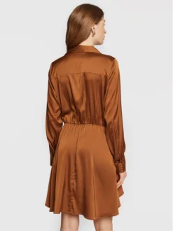 Guess Vestito Chemisier Alya W2BK83 WF1T2 Marrone Regular Fit -Offerta economica Guess || Calvin Klein Jeans || Vero Moda guess vestito chemisier alya w2bk83 wf1t2 marrone regular fit 1 2