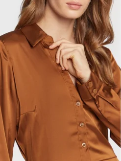 Guess Vestito Chemisier Alya W2BK83 WF1T2 Marrone Regular Fit -Offerta economica Guess || Calvin Klein Jeans || Vero Moda guess vestito chemisier alya w2bk83 wf1t2 marrone regular fit 1 4