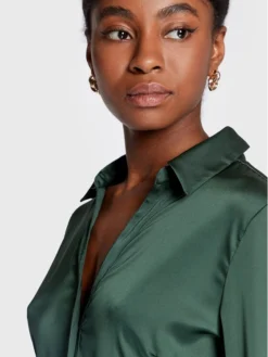 Guess Vestito Chemisier W2BK83 WF1T2 Verde Regular Fit -Offerta economica Guess || Calvin Klein Jeans || Vero Moda guess vestito chemisier w2bk83 wf1t2 verde regular fit 3