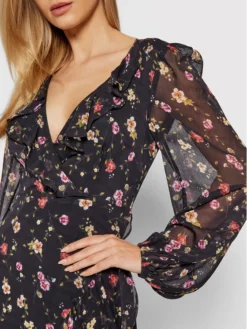 Guess Vestito Estivo Darcelle W1BK71 WDW52 Nero Regular Fit -Offerta economica Guess || Calvin Klein Jeans || Vero Moda guess vestito estivo darcelle w1bk71 wdw52 nero regular fit 3