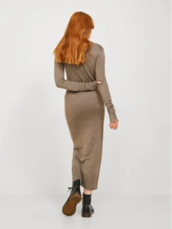 JJXX Vestito Di Maglia Cat 12217564 Marrone Slim Fit -Offerta economica Guess || Calvin Klein Jeans || Vero Moda jjxx vestito di maglia cat 12217564 marrone slim fit 2