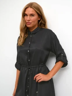 Kaffe Vestito Chemisier Dahlia 10507244 Nero Loose Fit -Offerta economica Guess || Calvin Klein Jeans || Vero Moda kaffe vestito chemisier dahlia 10507244 nero loose fit 3