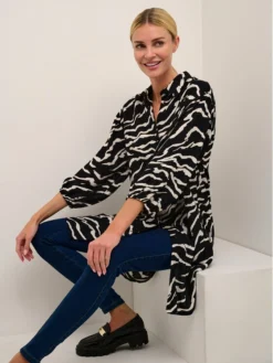 Kaffe Vestito Chemisier Somia 10507260 Nero Loose Fit -Offerta economica Guess || Calvin Klein Jeans || Vero Moda kaffe vestito chemisier somia 10507260 nero loose fit 3