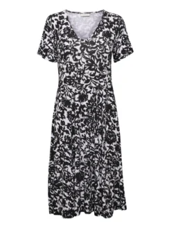 Kaffe Vestito Di Maglia Inger 10507416 Nero Regular Fit -Offerta economica Guess || Calvin Klein Jeans || Vero Moda kaffe vestito di maglia inger 10507416 nero regular fit 5