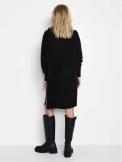 Kaffe Vestito Di Maglia Wendy 10506869 Nero Relaxed Fit -Offerta economica Guess || Calvin Klein Jeans || Vero Moda kaffe vestito di maglia wendy 10506869 nero relaxed fit 2