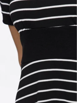 LTB Vestito Da Giorno Famege 83000 6089 Nero Slim Fit -Offerta economica Guess || Calvin Klein Jeans || Vero Moda ltb vestito da giorno famege 83000 6089 nero slim fit 3