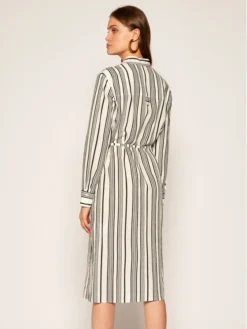 Marc O'Polo Vestito Chemisier 006 0915 21315 Bianco Regular Fit 7 Marc O'Polo Vestito Chemisier 006 0915 21315 Bianco Regular Fit -Offerta economica Guess || Calvin Klein Jeans || Vero Moda marc opolo vestito chemisier 006 0915 21315 bianco regular fit 2