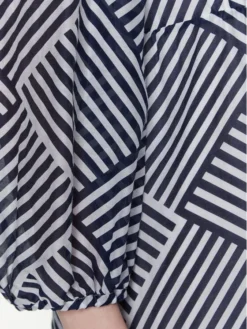 MAX & Co. Vestito Da Giorno Renzo 72212023 Blu Scuro Regular Fit 9 MAX & Co. Vestito Da Giorno Renzo 72212023 Blu Scuro Regular Fit -Offerta economica Guess || Calvin Klein Jeans || Vero Moda max co vestito da giorno renzo 72212023 blu scuro regular fit 4