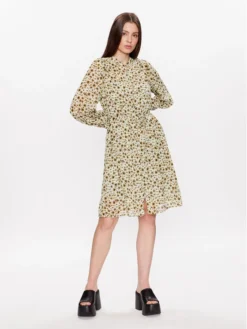 Offerta economica Guess || Calvin Klein Jeans || Vero Moda -Offerta economica Guess || Calvin Klein Jeans || Vero Moda moss copenhagen vestito chemisier adalia 17284 verde regular fit 1