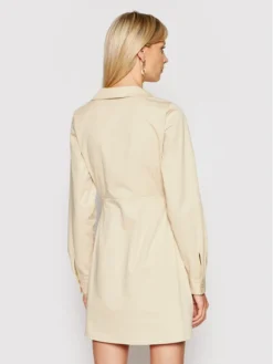 NA-KD Vestito Chemisier 1018-006777-8909-581 Beige Slim Fit -Offerta economica Guess || Calvin Klein Jeans || Vero Moda na kd vestito chemisier 1018 006777 8909 581 beige slim fit 2