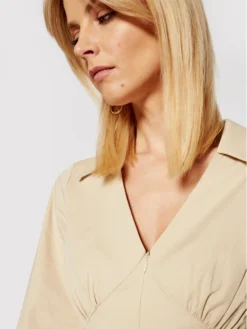 NA-KD Vestito Chemisier 1018-006777-8909-581 Beige Slim Fit -Offerta economica Guess || Calvin Klein Jeans || Vero Moda na kd vestito chemisier 1018 006777 8909 581 beige slim fit 3