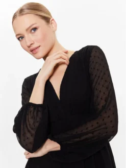 Pepe Jeans Vestito Da Giorno Pieta PL953212 Nero Regular Fit -Offerta economica Guess || Calvin Klein Jeans || Vero Moda pepe jeans vestito da giorno pieta pl953212 nero regular fit 3