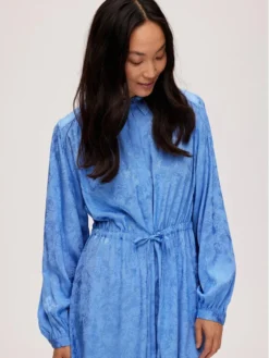 Selected Femme Vestito Chemisier Blue 16088066 Blu Regular Fit -Offerta economica Guess || Calvin Klein Jeans || Vero Moda selected femme vestito chemisier blue 16088066 blu regular fit 4