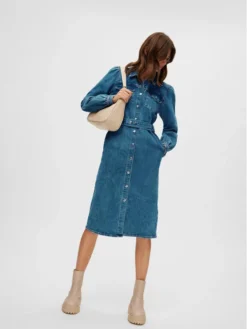 Selected Femme Vestito Di Jeans Karna 16088322 Blu Regular Fit -Offerta economica Guess || Calvin Klein Jeans || Vero Moda selected femme vestito di jeans karna 16088322 blu regular fit 2