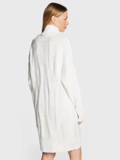 Silvian Heach Vestito Di Maglia PGA22087VE Bianco Relaxed Fit -Offerta economica Guess || Calvin Klein Jeans || Vero Moda silvian heach vestito di maglia pga22087ve bianco relaxed fit 2