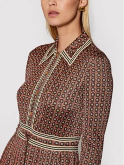 Tory Burch Vestito Chemisier 84353 Multicolore Regular Fit -Offerta economica Guess || Calvin Klein Jeans || Vero Moda tory burch vestito chemisier 84353 multicolore regular fit 3