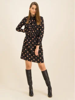 Tory Burch Vestito Chemisier Printed Ruffle Bow Dress 61697 Nero Regular Fit -Offerta economica Guess || Calvin Klein Jeans || Vero Moda tory burch vestito chemisier printed ruffle bow dress 61697 nero regular fit 1