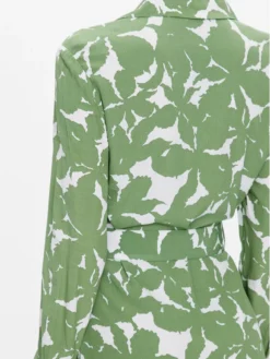 United Colors Of Benetton Vestito Chemisier 43UEDV02X Verde Regular Fit -Offerta economica Guess || Calvin Klein Jeans || Vero Moda united colors of benetton vestito chemisier 43uedv02x verde regular fit 4