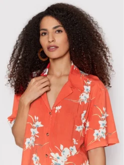 Volcom Vestito Chemisier Retro Resort B0412204 Rosso Oversize -Offerta economica Guess || Calvin Klein Jeans || Vero Moda volcom vestito chemisier retro resort b0412204 rosso oversize 3