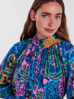 YAS Vestito Chemisier Flori 26028179 Blu Regular Fit -Offerta economica Guess || Calvin Klein Jeans || Vero Moda yas vestito chemisier flori 26028179 blu regular fit 3